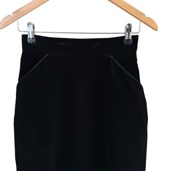 Vintage 60s Black Velvet Crop Jacket and Pencil Skirt Set by Ronbary Classic, XS - Picture 9 of 15